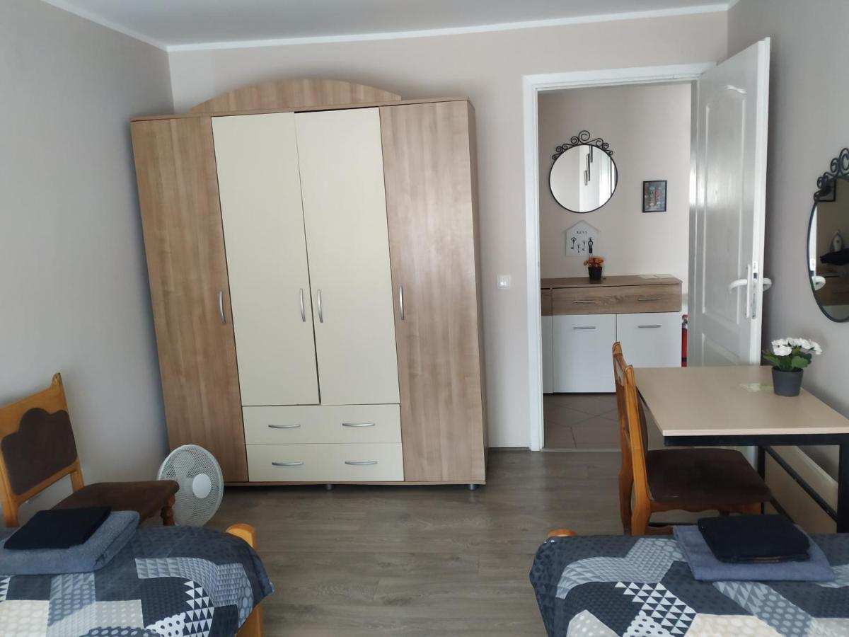 Ariana Apartman Kragujevac Exterior foto